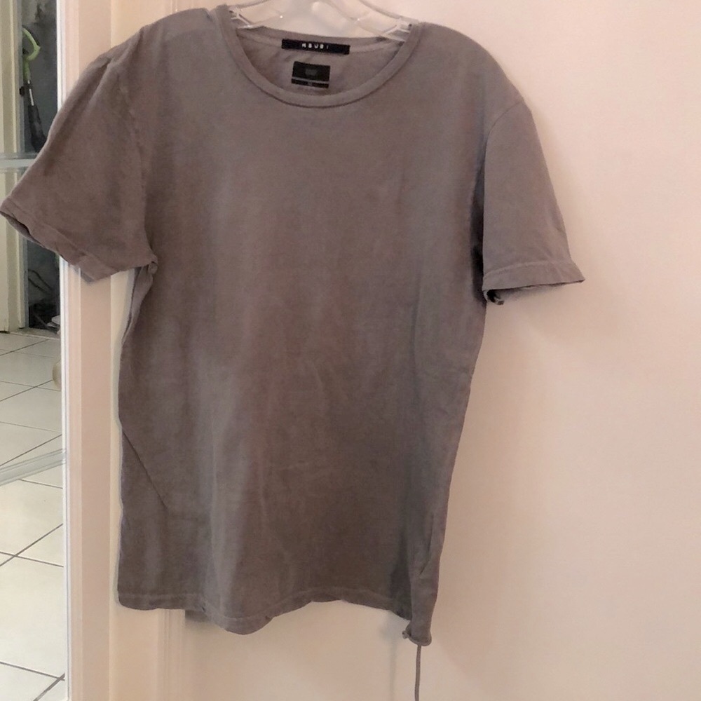 Men’s Ksubi gray tee sz M